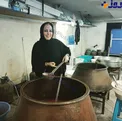 پوشش بازیگر زن پرحاشیه پای دیگ نذری+عکس