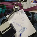 پزشک قمی خودش را بسترى کرد +عکس