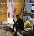 بازیگر مشهور در حال تعمیر و گسترش جواهرفروشی اش+عکس