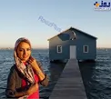 ژست خانم بازیگر وسط آب کنار کلبه چوبی+عکس