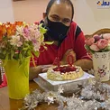 تولد چهل سالگی بازیگر معروف در شرایط کرونایی/عکس