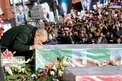 بوسه فرمانده کل سپاه بر تابوت سردار سلیمانی