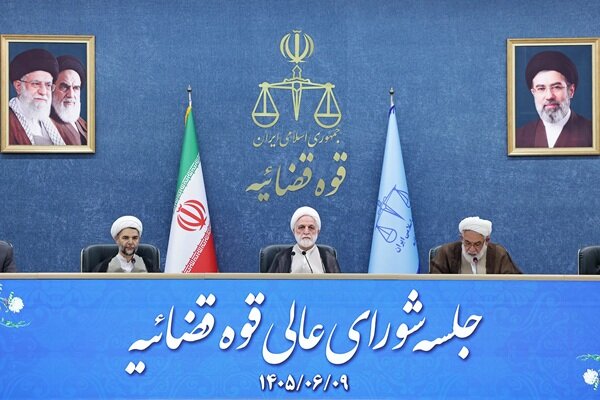 دستور اژه‌ای برای تعیین تکلیف زندانیان بدهکار و محکومان قصاص/ایران در برابر دشمن کوتاه نمی‌آید