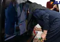 بوسه جالب مادر قهرمان پارالمپیک+عکس