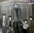 عکس زیرخاکی علی دایی در کنار پدر و برادرانش