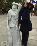 وقتی خانم بازیگر مشهور مجسمه می شود+ عکس