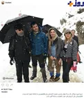 عکس یادگاری رییس جمهور با جوانان هنگام کوهنوردی