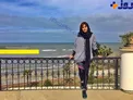 تیپ ورزشی خانم بازیگر مشهور کنار دریا + عکس