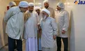 آيت الله جنتي با پوششي متفاوت در كيش +عكس