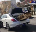 عکس/ جابجایی بار با ماشین 5 میلیارد تومانی!