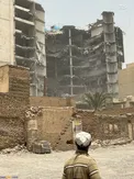 تصویری از ریزش ساختمان در آبادان