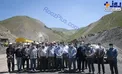 عکس یادگاری فتاح با مهندسان