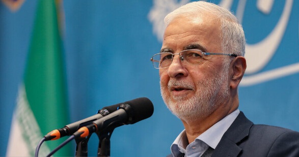 همه مدیران باید به بازسازی خسارات جنگی و حمایت از خانوادههای شهدا اهتمام کنند همه مدیران باید به بازسازی خسارات جنگی و حمایت از خانوادههای شهدا اهتمام کنند