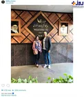 ورود همسر سرمربی استقلال به تهران/عکس
