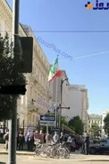 صف ایرانیان در بیرون سفارت در اتریش + عکس