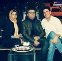 جشن تولد ۷۱ سالگی رضا رویگری در کنار همسر جوانش +عکس