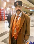 مردی که ادعا می کند آخرین بازمانده قاجار است!+عکس