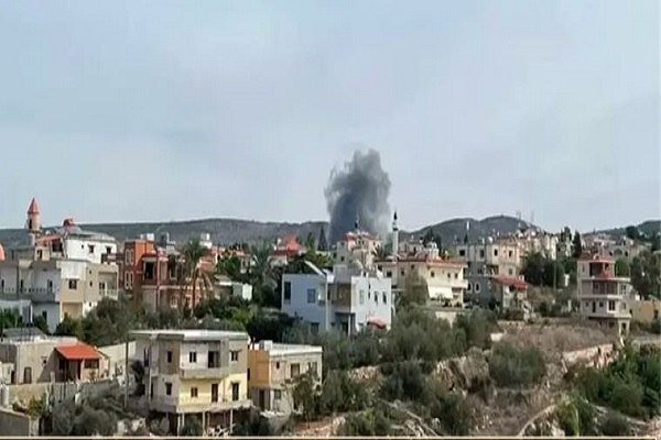 دو شهید و زخمی در حمله اسرائیل به جنوب لبنان/ افزایش شهدا به ۴۳۲۱ نفر دو شهید و زخمی در حمله اسرائیل به جنوب لبنان/ افزایش شهدا به ۴۳۲۱ نفر