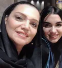 سلفی خانم بازیگر با دختر جوانش+عکس