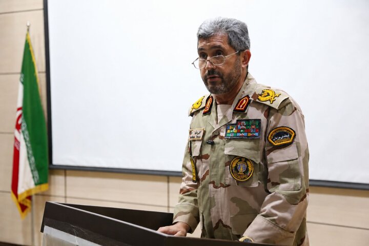 مرزبانی کردستان را با همراهی مردم و مسئولان تقویت میکنیم مرزبانی کردستان را با همراهی مردم و مسئولان تقویت میکنیم