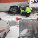 آمبولانس گرفتار برف تهران شد +عکس