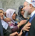 تصویری جالب از روحانی در مناطق سیل زده