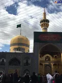 عکس/ حضور پرتعداد زائران در صحن و سرای امام هشتم (ع) در آخرین روز سال ٩٧