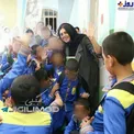 آزاده صمدی در میان دانش آموزان+عکس