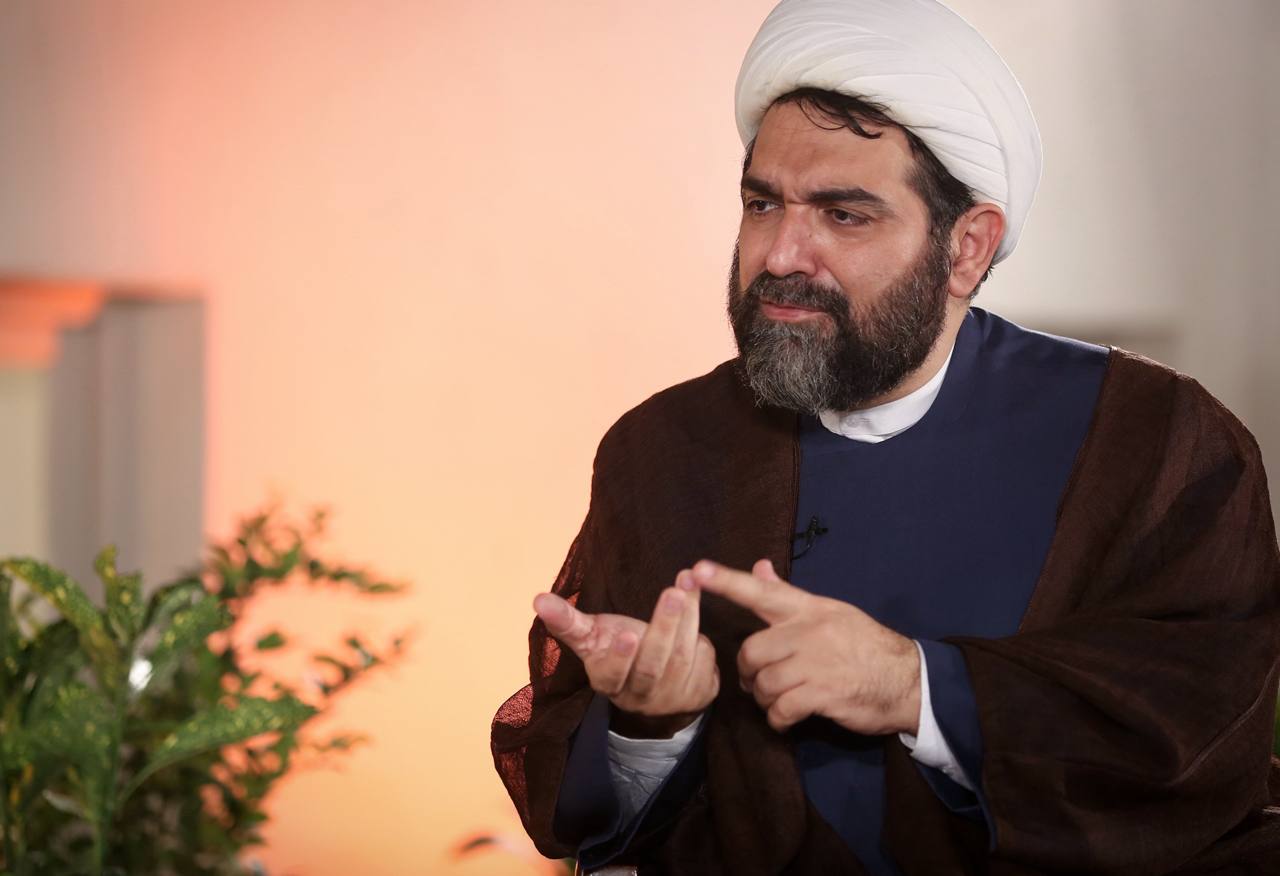 ابعاد روانشناختی رهبر شهید انقلاب اسلامی به روایت حجتالاسلام شهاب مرادی ابعاد روانشناختی رهبر شهید انقلاب اسلامی به روایت حجتالاسلام شهاب مرادی