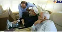 لپ تاپي كه حسن روحاني در هواپيما استفاده ميكند +عكس
