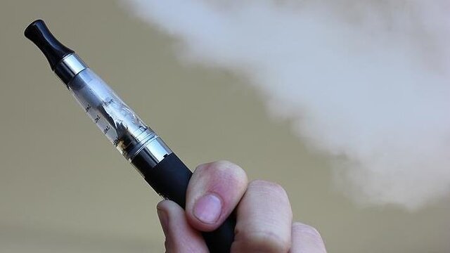 سیگار الکترونیکی پس از ترک سیگار، خطر سرطان ریه را افزایش میدهد سیگار الکترونیکی پس از ترک سیگار، خطر سرطان ریه را افزایش میدهد