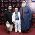 رفتار مودبانه پسر آقای بازیگر/عکس