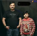 ظاهر جالب نویسنده و بازیگر مشهور و پسرش+ عکس