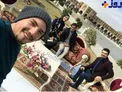 سلفی بازیگران و مجری در برنامه زنده تلویزیونی + عکس