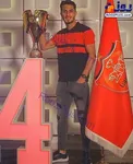 علی علیپور و جام قهرمانی پرسپولیس/عکس