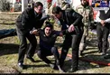 ناباوری بستگان دانشجویان فوت شده در سانحه دانشگاه آزاد/عکس