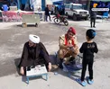 خادمان زائران اربعین از روحانی تا نظامی+عکس