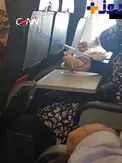بردن غذاي مامان پخت به داخل هواپيما در ايران +عكس