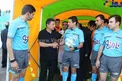 عکس/خوش و بش قلعه‌نویی با داور بحث برانگیز