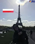 تیپ خاص خانم بازیگر کنار برج ایفل + عکس