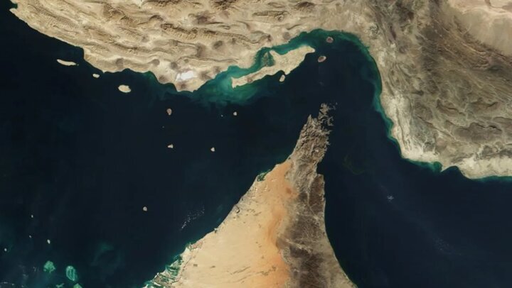 تنگه هرمز بسته شد/ این گام اول پاسخ به عهدشکنی دشمن است تنگه هرمز بسته شد/ این گام اول پاسخ به عهدشکنی دشمن است