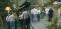 کالدرون در خیابان های تهران در حال فالوده خوردن +عکس
