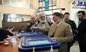 حضور میرسلیم پای صندوق اخذ رای در مسجد قبای تهران/عکس