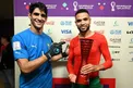 عکس/ اقدام جالب بهترین بازیکن دیدار مراکش و پرتغال