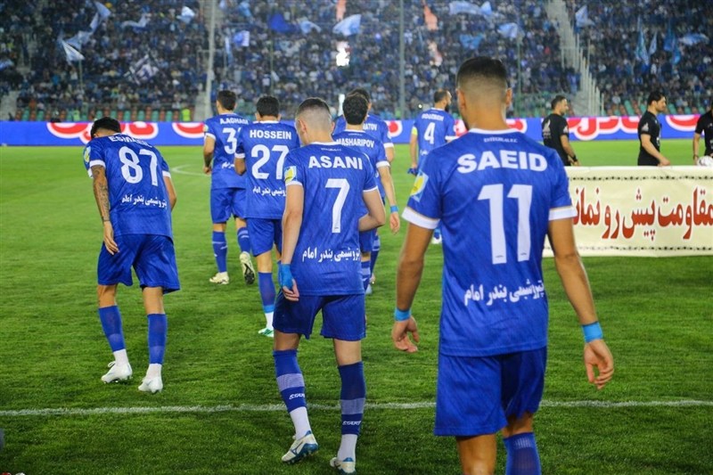 استقلال مراقب سردار باشد/ سحرخیزان مهاجم ششدانگی نیست استقلال مراقب سردار باشد/ سحرخیزان مهاجم ششدانگی نیست