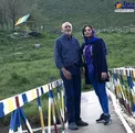 طبیعت گردی یکتا ناصر در کنار پدرش/عکس