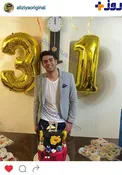 سنگ تمام خانواده علی ضیا برای تولدش