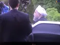 عکس/ شيشه های دودی خودروی روحانی در ورود به صدا و سيما