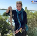 حیوان ترسناک در دستان خانم بازیگر!+عکس