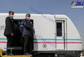 ژست خاص شهردار تهران در کنار قطار ملی +عکس
